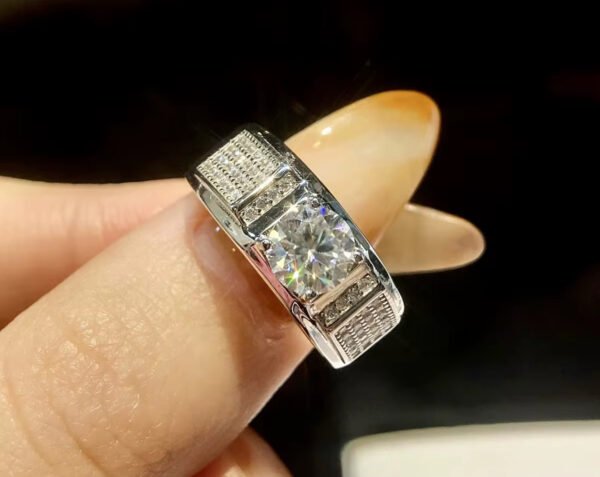 Custom 925 Sterling Silver Moissanite Diamond Ring 1CT 1 Round Brilliant Cut - Image 2
