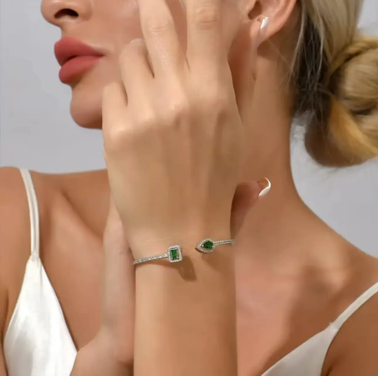 Luxury Pear Shaped Lab Grown Emerald 925 Sterling Silver Open Bangle - Image 9