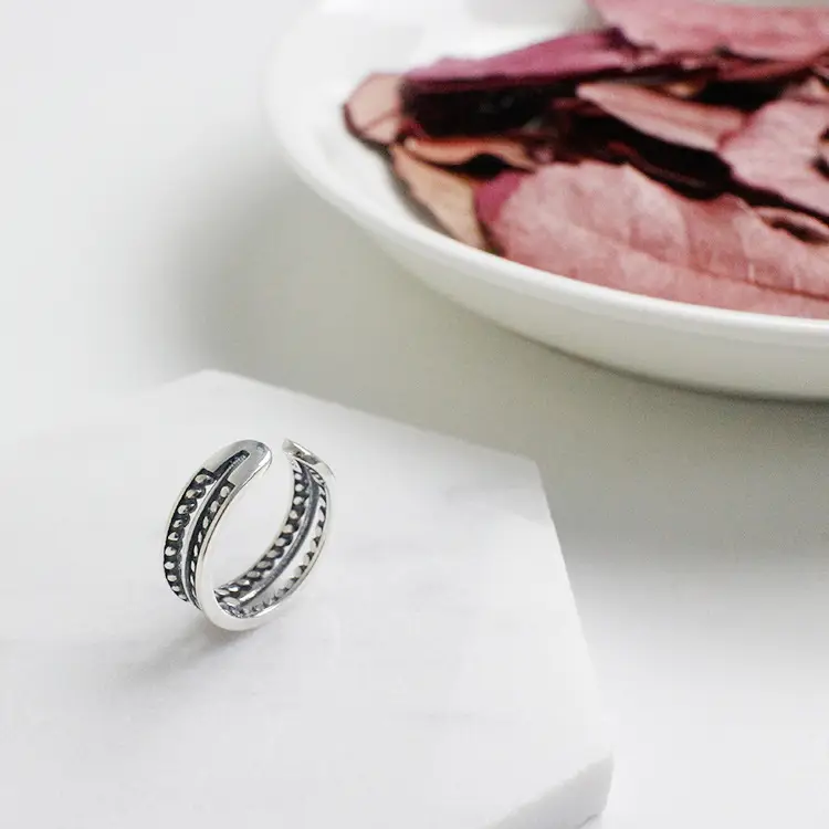 925 Sterling Silver Retro Open Adjustable Toe Rings for Women Summer Fashion Hollow Twist Pattern - Image 6